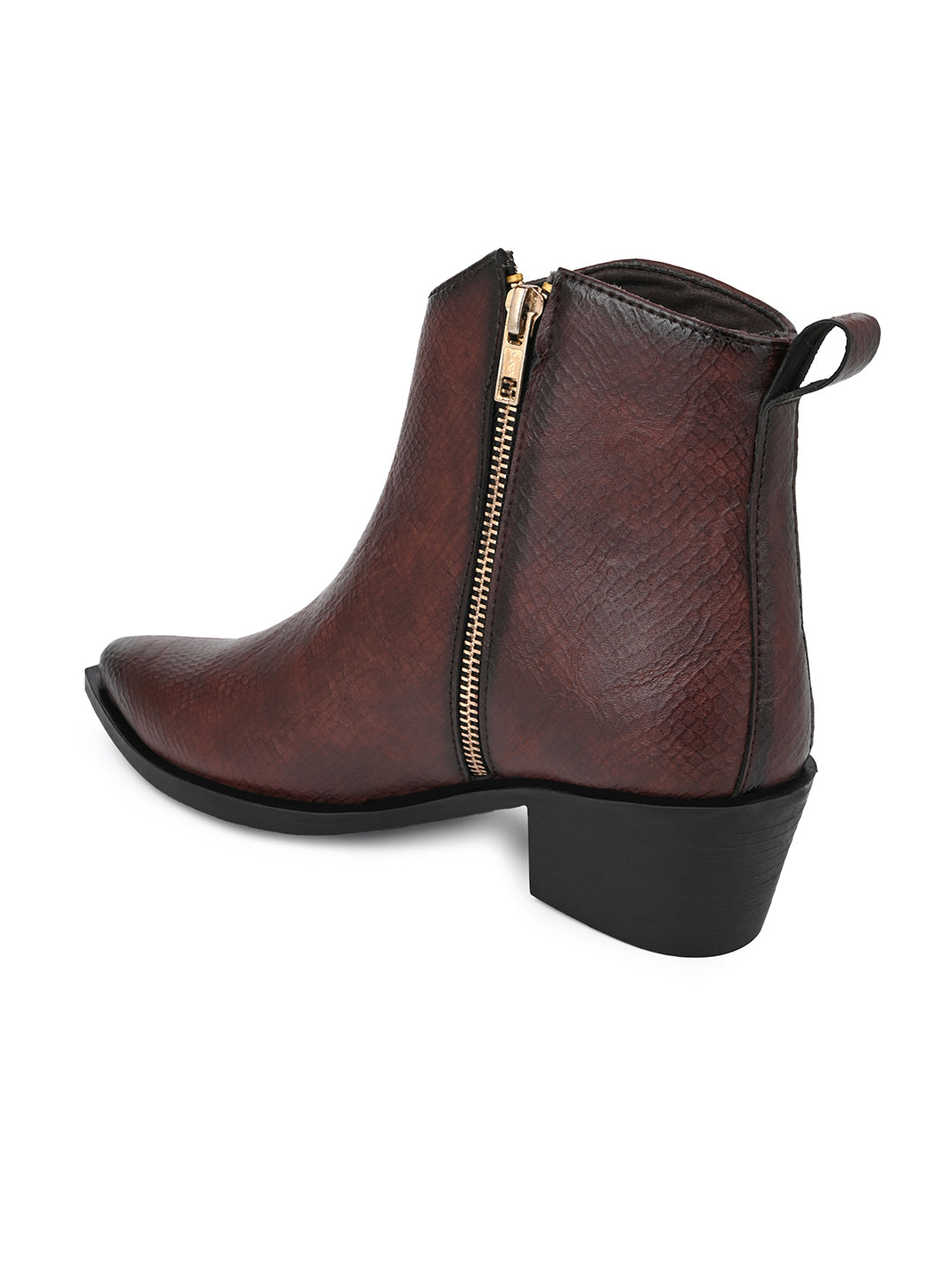 Fentacia Women textured Chelsea Boots