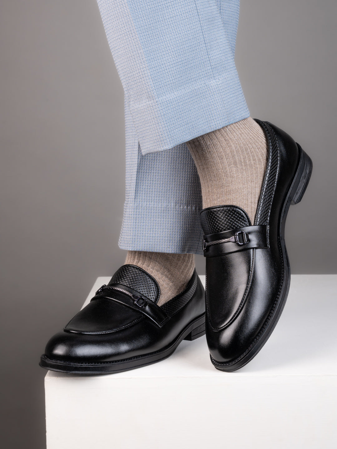 Fentacia Men Black Slip-On Formal Shoes