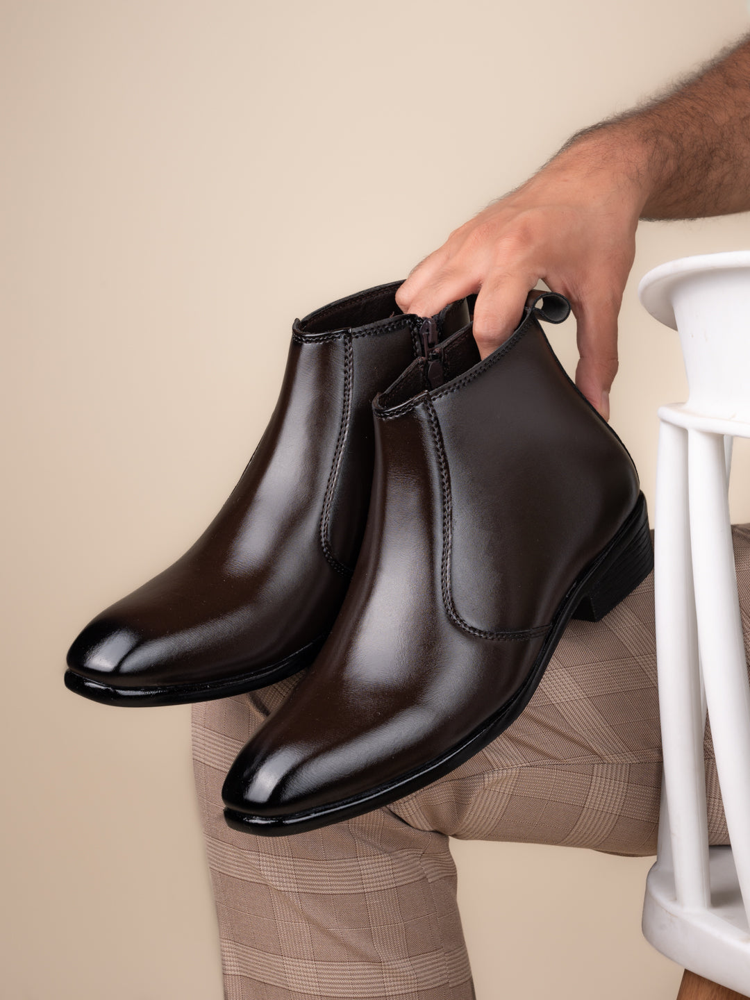 Fentacia Men Chelsea Boots