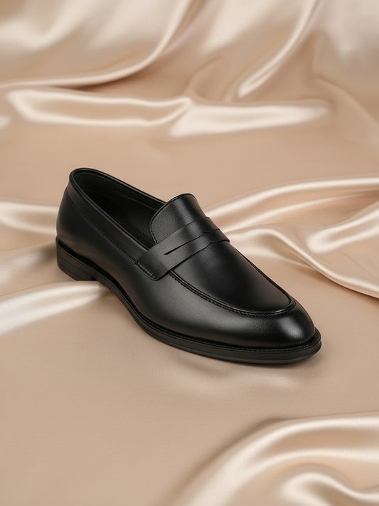 Fentacia Men Black Solid Formal Shoes