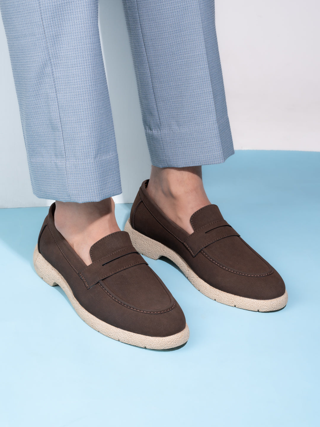 Fentacia Men Brown Nubuck Comfort Loafers