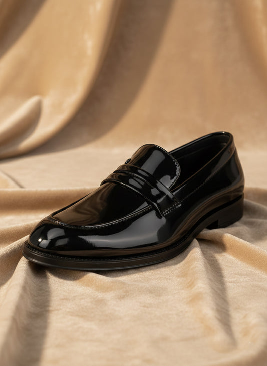 Fentacia Men Black Patent Synthetic Slip-On Formal Shoes