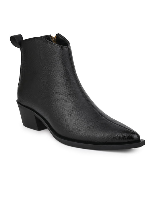 Fentacia Women textured Chelsea Boots