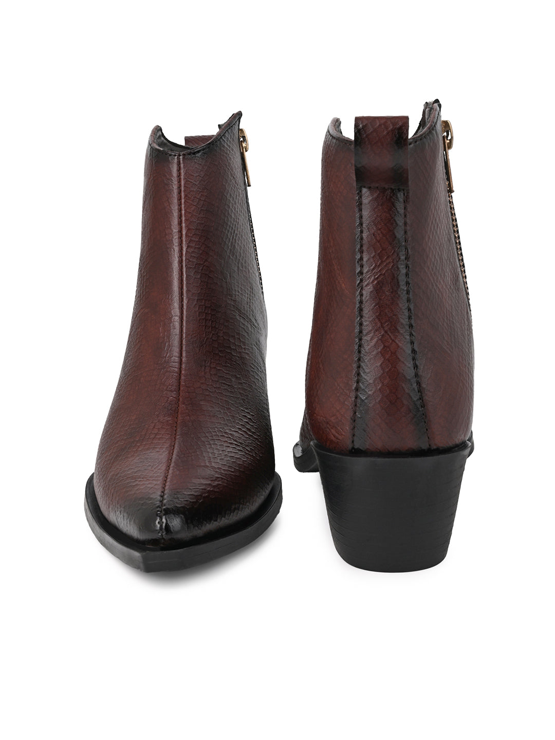 Fentacia Women textured Chelsea Boots