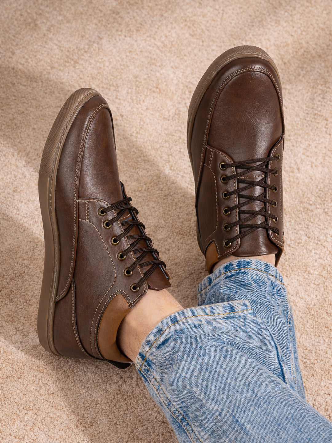 Fentacia Men Synthetic Casual Mid-Top Sneakers