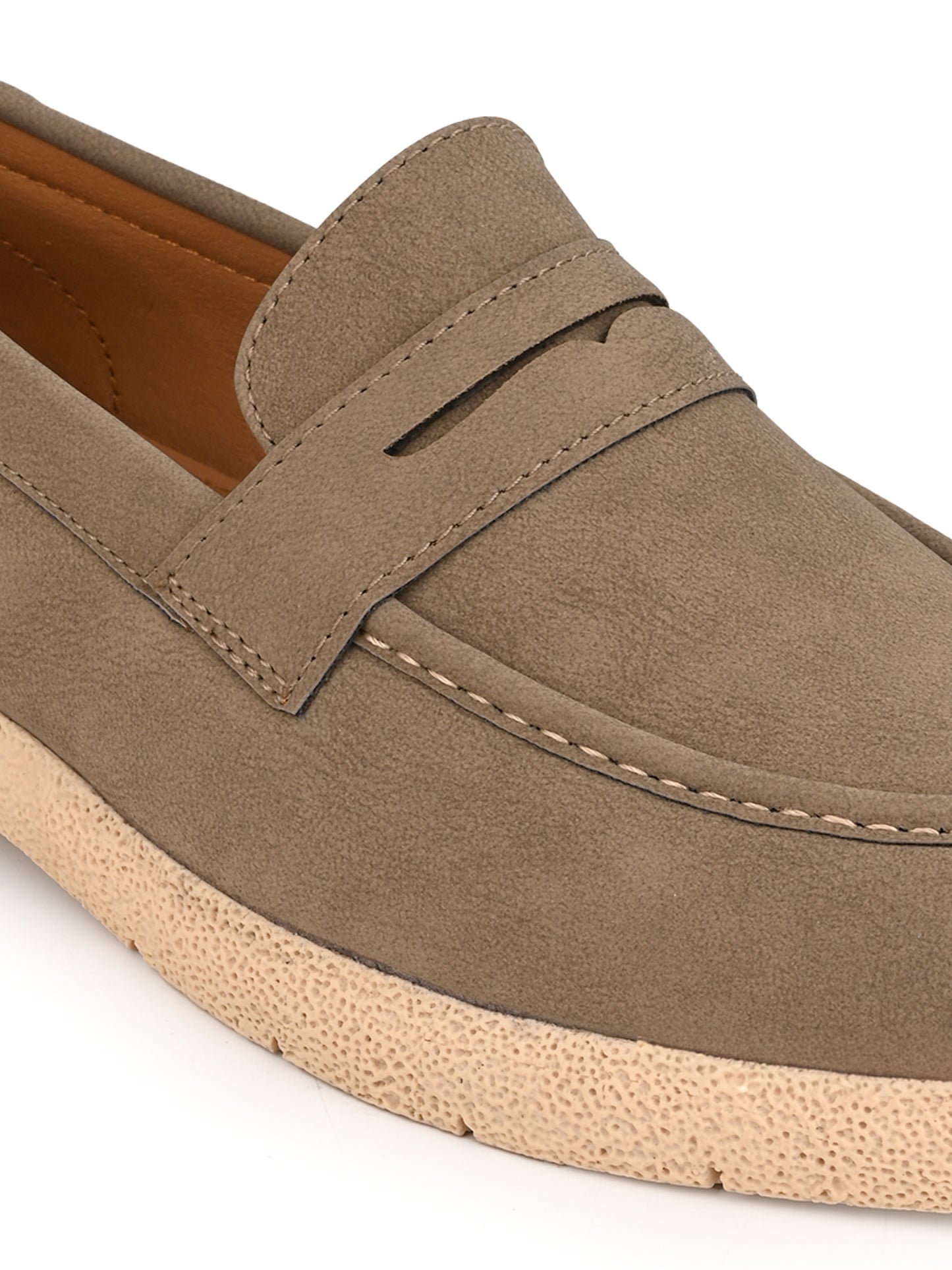 Fentacia Men Brown Nubuck Comfort Loafers