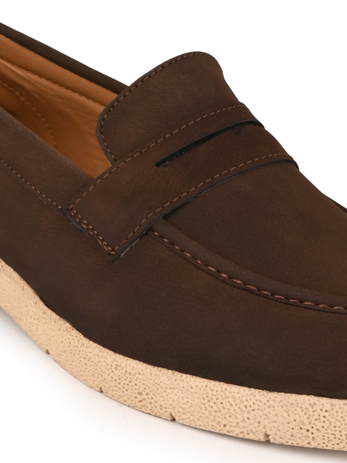 Fentacia Men Brown Nubuck Comfort Loafers