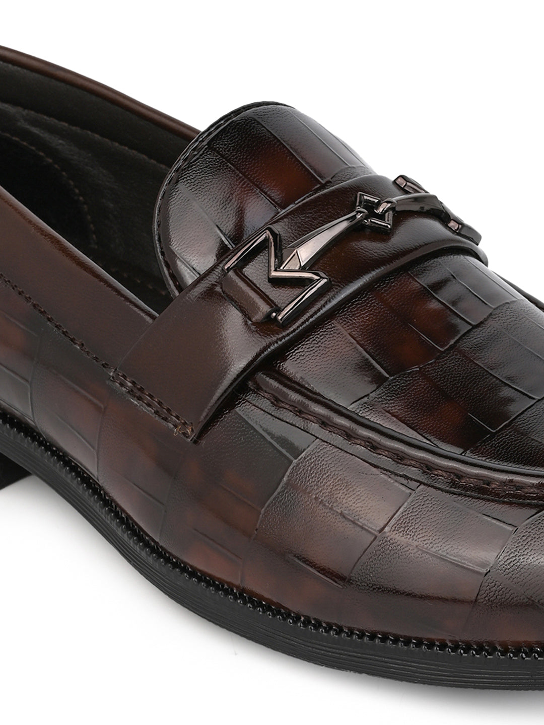 Fentacia Men Textured Slip-On Formal Shoes