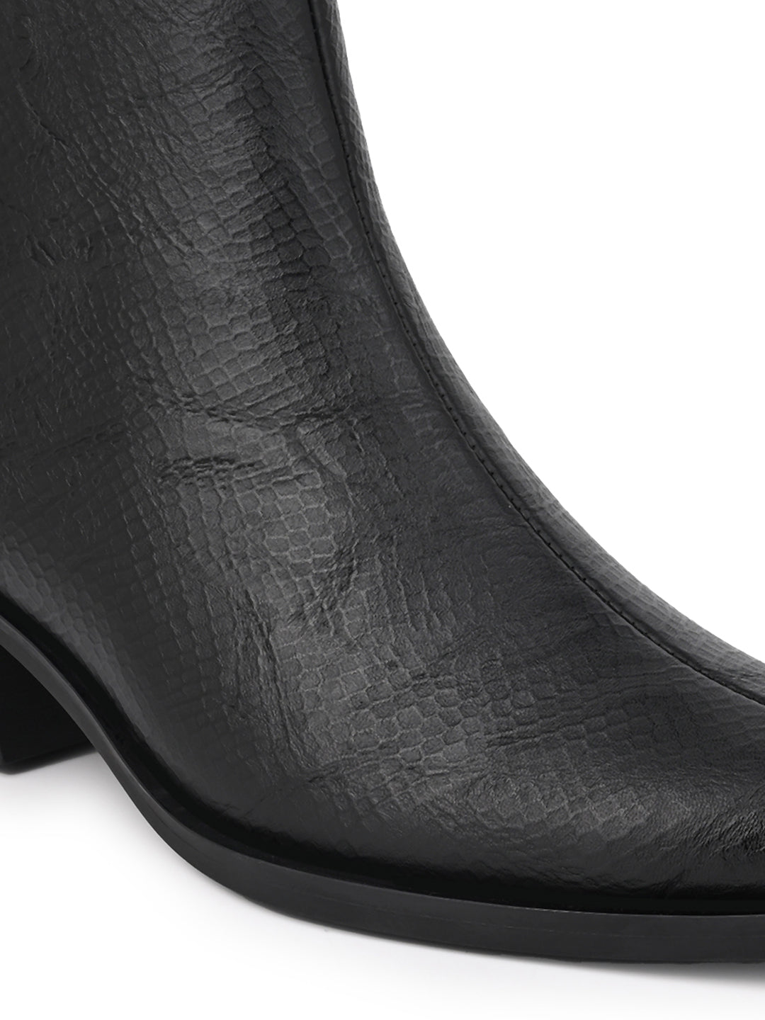 Fentacia Women textured Chelsea Boots