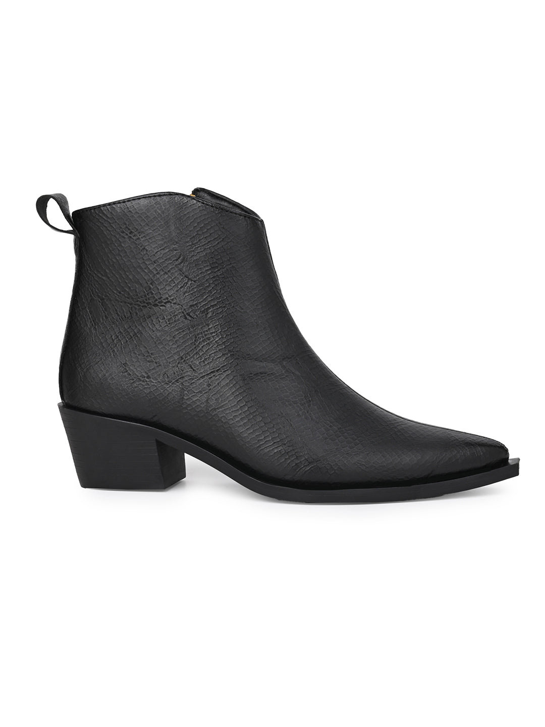 Fentacia Women textured Chelsea Boots