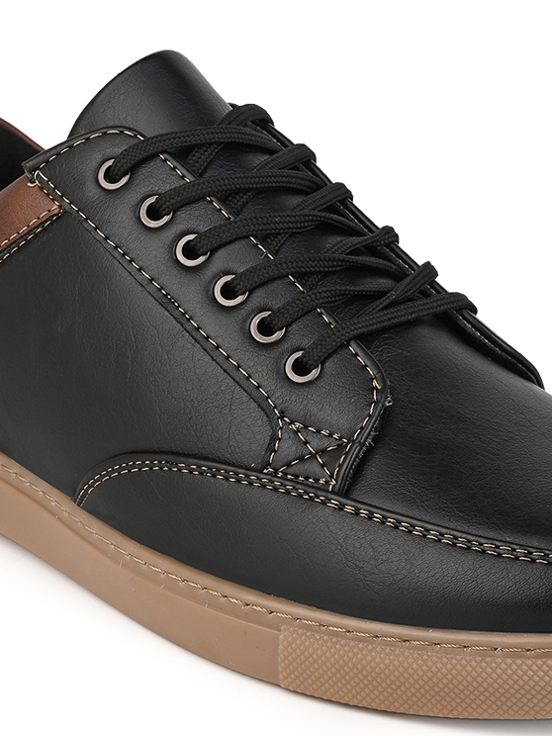 Fentacia Men Synthetic Casual Sneakers