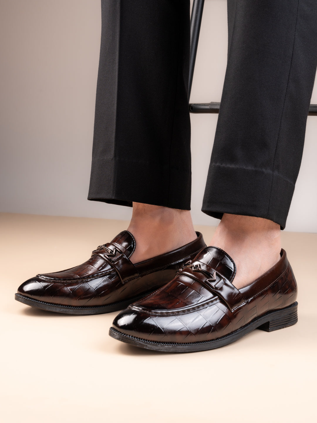 Fentacia Men Textured Slip-On Formal Shoes