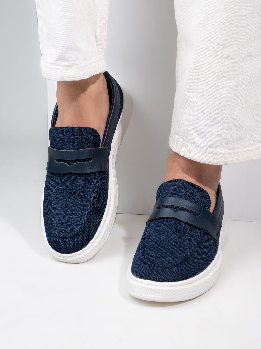 Fentacia Men Flynit Casual Loafers